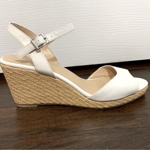 le Chateau summer wedges